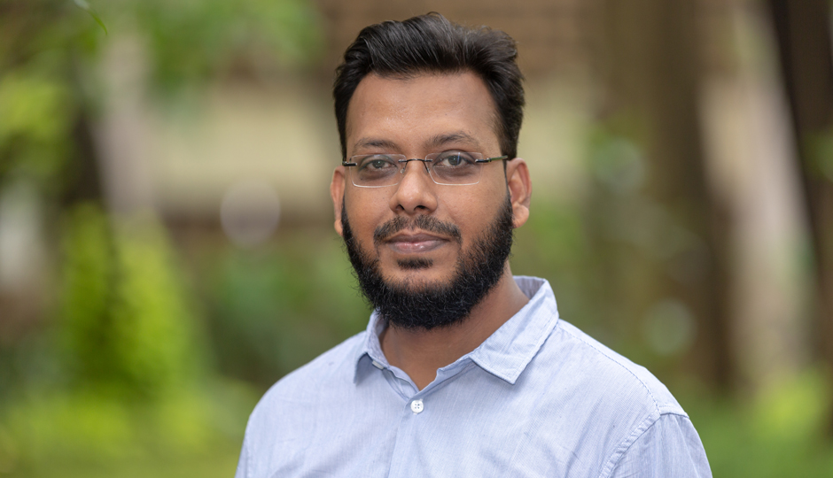 Dr. Juned Munir Shaikh