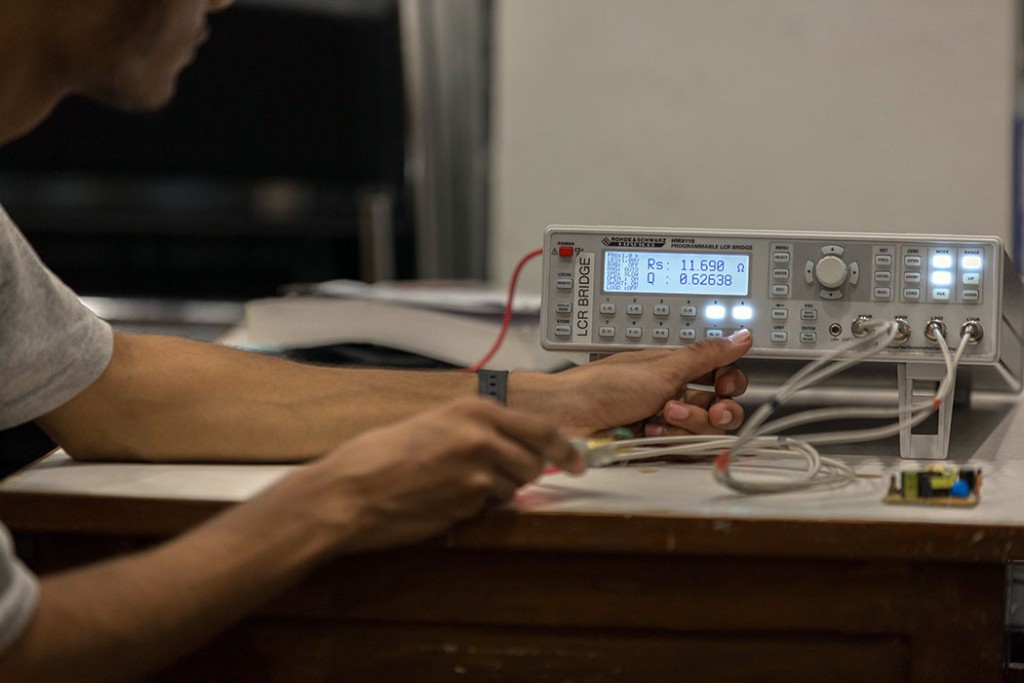 Hameg_20HM8118_20LCR_20Measurement_20Bridge_-min